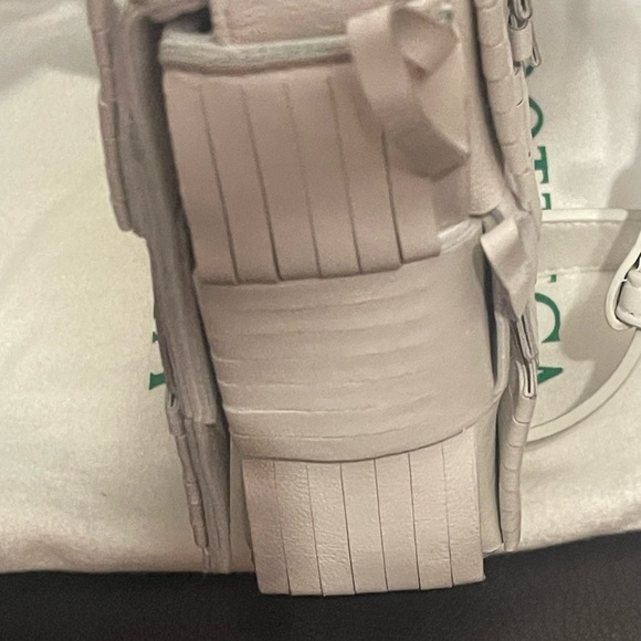 White Bottega Veneta Fringe Cassette Bag - Picture 6 of 9